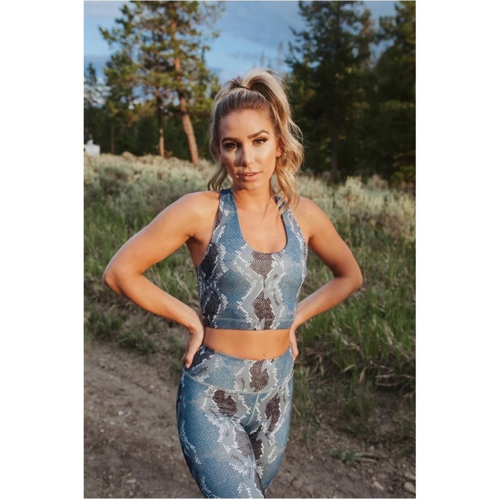 Buddy Love 2-piece athletic set fonda workout topjane workout pants size small